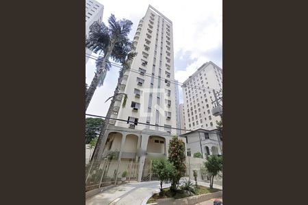 Apartamento à venda com 37m², 1 quarto e 1 vaga Apartamento à venda com 37m², 1 quarto e 1 vagaFachada