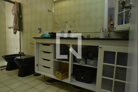 Apartamento à venda com 390m², 5 quartos e 10 vagasBanheiro