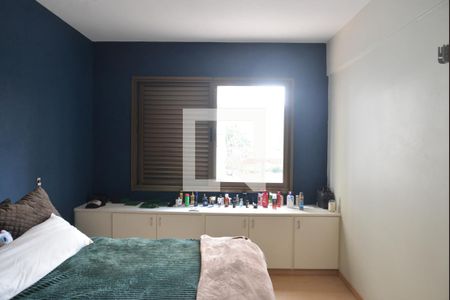 Apartamento à venda com 390m², 5 quartos e 10 vagasQuarto 5