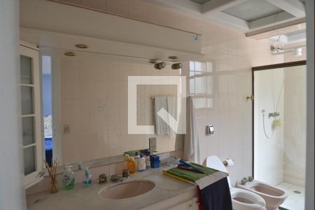 Apartamento à venda com 390m², 5 quartos e 10 vagasBanheiro