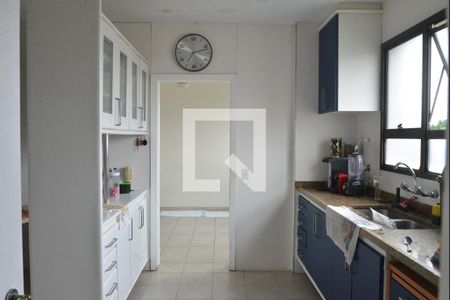 Apartamento à venda com 390m², 5 quartos e 10 vagasCozinha