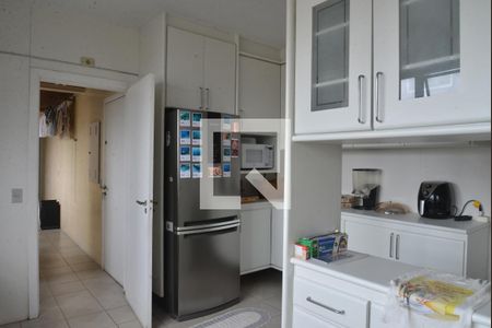 Apartamento à venda com 390m², 5 quartos e 10 vagasCozinha