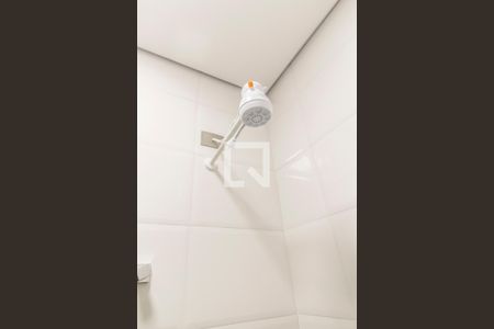 Casa de condomínio à venda com 524m², 4 quartos e 4 vagasDetalhe do banheiro