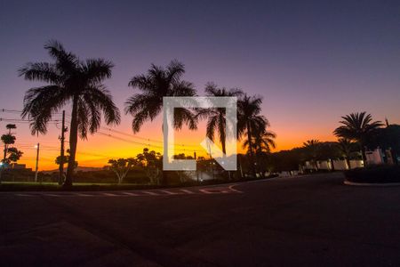 Casa de condomínio à venda com 524m², 4 quartos e 4 vagasVista da Rua