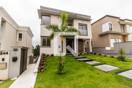 Casa de condomínio à venda com 524m², 4 quartos e 4 vagasVista da Rua