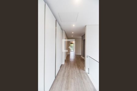 Casa de condomínio à venda com 524m², 4 quartos e 4 vagasDetalhe