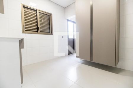 Casa de condomínio à venda com 524m², 4 quartos e 4 vagasÁrea de Serviço