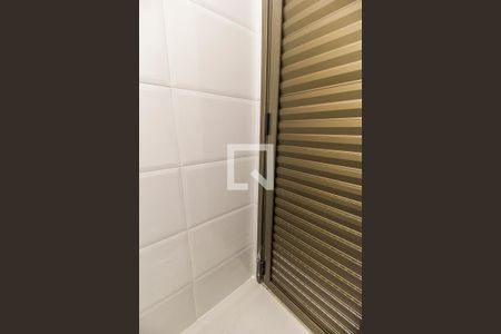 Casa de condomínio à venda com 524m², 4 quartos e 4 vagasBanheiro de serviço