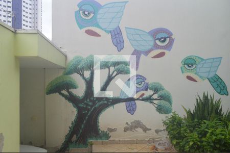 Casa para alugar com 470m², 3 quartos e 5 vagasQuintal