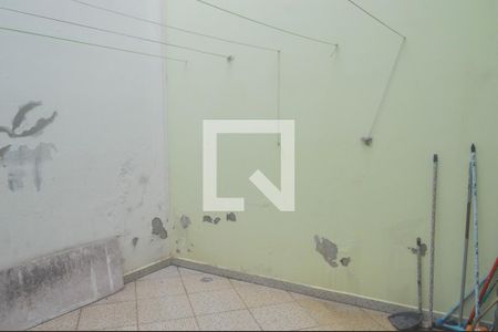 Casa para alugar com 470m², 3 quartos e 5 vagasQuintal