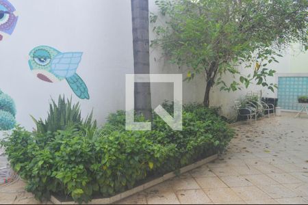 Casa para alugar com 470m², 3 quartos e 5 vagasQuintal