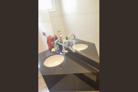 Casa para alugar com 470m², 3 quartos e 5 vagasLavabo