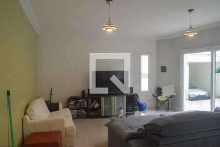 Sala de casa para alugar com 3 quartos, 470m² em Vila Carrão, São Paulo