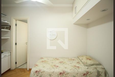 Apartamento à venda com 262m², 4 quartos e 4 vagas Apartamento à venda com 262m², 4 quartos e 4 vagasSuíte 1