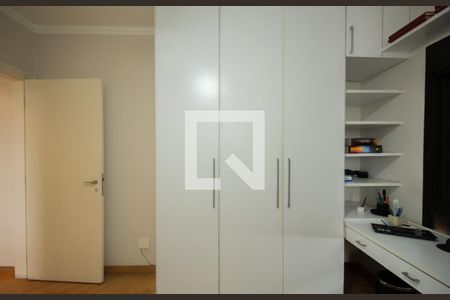Apartamento à venda com 262m², 4 quartos e 4 vagas Apartamento à venda com 262m², 4 quartos e 4 vagasSuíte 1