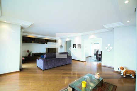 Apartamento à venda com 262m², 4 quartos e 4 vagas Apartamento à venda com 262m², 4 quartos e 4 vagasSala