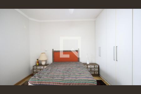 Apartamento à venda com 262m², 4 quartos e 4 vagas Apartamento à venda com 262m², 4 quartos e 4 vagasSuíte Master