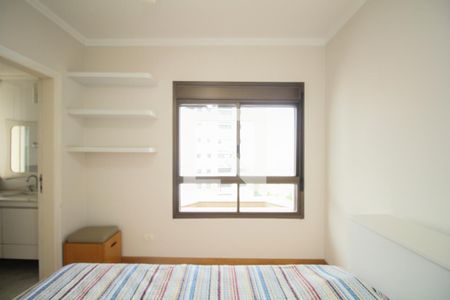 Apartamento à venda com 262m², 4 quartos e 4 vagas Apartamento à venda com 262m², 4 quartos e 4 vagasSuíte 2