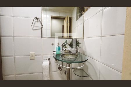 Apartamento à venda com 81m², 3 quartos e 2 vagas Apartamento à venda com 81m², 3 quartos e 2 vagasBanheiro