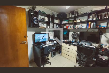 Apartamento à venda com 81m², 3 quartos e 2 vagas Apartamento à venda com 81m², 3 quartos e 2 vagasQuarto 1