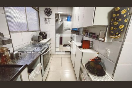 Apartamento à venda com 81m², 3 quartos e 2 vagas Apartamento à venda com 81m², 3 quartos e 2 vagasCozinha
