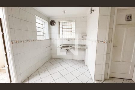 Casa à venda com 180m², 3 quartos e sem vagaCozinha