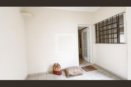 Casa à venda com 180m², 3 quartos e sem vagaEntrada