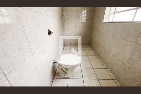 Casa à venda com 180m², 3 quartos e sem vagaBanheiro da Suíte