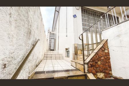 Casa à venda com 180m², 3 quartos e sem vagaEntrada