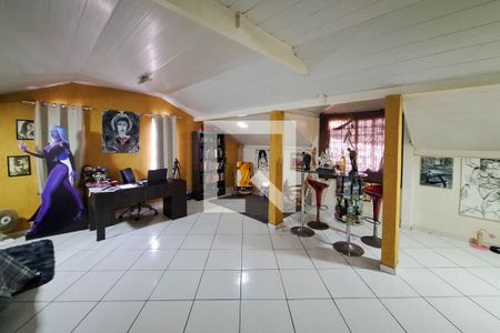 Casa de condomínio à venda com 170m², 4 quartos e 1 vagaSuíte 2