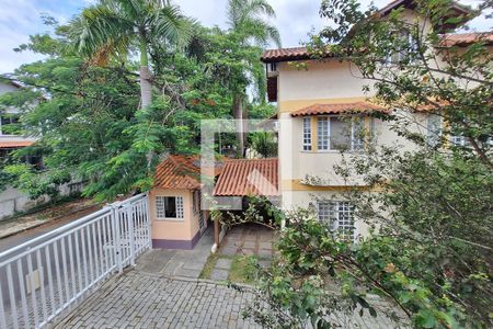 Casa de condomínio à venda com 170m², 4 quartos e 1 vagaQuarto 2
