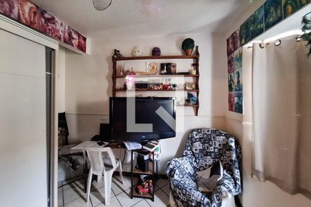 Casa de condomínio à venda com 170m², 4 quartos e 1 vagaQuarto 2