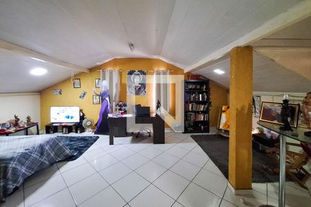 Casa de condomínio à venda com 170m², 4 quartos e 1 vagaSuíte 2