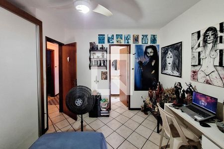 Casa de condomínio à venda com 170m², 4 quartos e 1 vagaSuíte 1