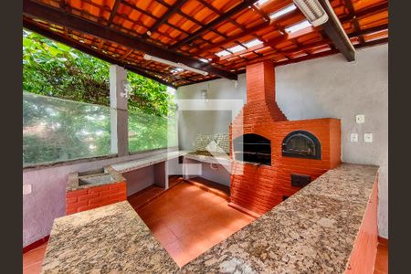 Apartamento à venda com 66m², 2 quartos e 1 vaga Apartamento à venda com 66m², 2 quartos e 1 vagaÁrea comum - Churrasqueira