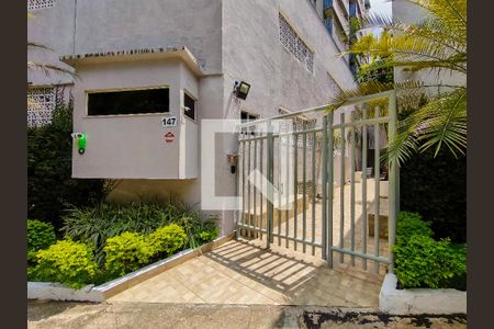 Apartamento à venda com 66m², 2 quartos e 1 vaga Apartamento à venda com 66m², 2 quartos e 1 vagaFachada e portaria