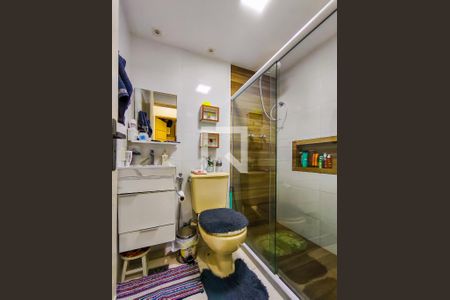 Apartamento à venda com 66m², 2 quartos e 1 vaga Apartamento à venda com 66m², 2 quartos e 1 vagaBanheiro Corredor