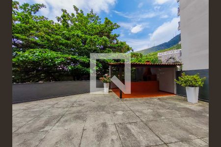 Apartamento à venda com 66m², 2 quartos e 1 vaga Apartamento à venda com 66m², 2 quartos e 1 vagaÁrea comum - Churrasqueira