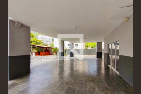 Apartamento à venda com 66m², 2 quartos e 1 vaga Apartamento à venda com 66m², 2 quartos e 1 vagaÁrea comum - Salão de festas