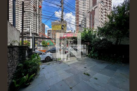 Casa à venda com 220m², 3 quartos e 3 vagas Casa à venda com 220m², 3 quartos e 3 vagasGaragem