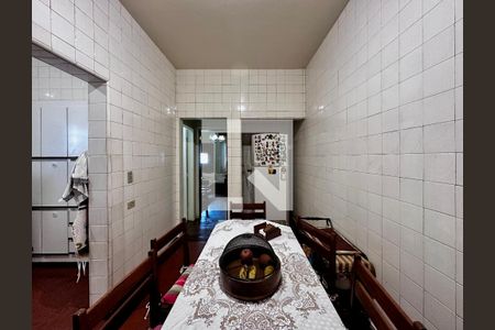 Casa à venda com 220m², 3 quartos e 3 vagas Casa à venda com 220m², 3 quartos e 3 vagasCozinha