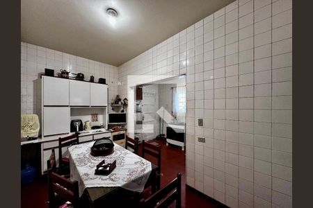 Casa à venda com 220m², 3 quartos e 3 vagas Casa à venda com 220m², 3 quartos e 3 vagasCozinha