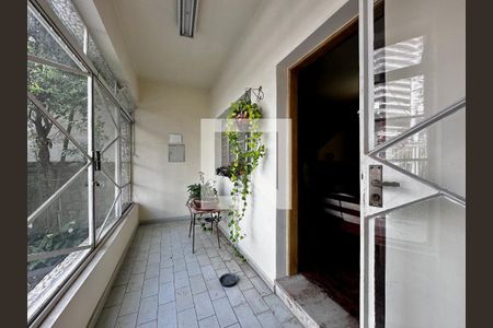 Casa à venda com 220m², 3 quartos e 3 vagas Casa à venda com 220m², 3 quartos e 3 vagasVaranda Sala