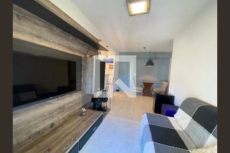 Sala de apartamento à venda com 2 quartos, 70m² em Todos Os Santos, Rio de Janeiro