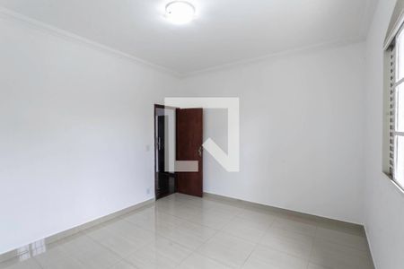 Quarto  de casa para alugar com 3 quartos, 420m² em Castelo, Belo Horizonte