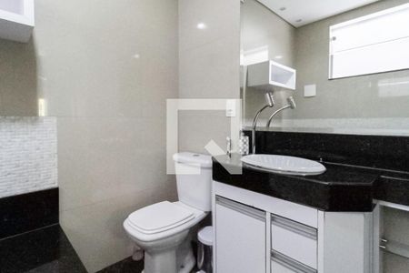 Casa à venda com 420m², 3 quartos e 6 vagasBanheiro da suíte 1