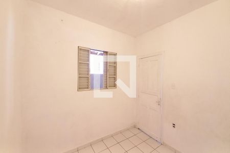 Quarto de casa para alugar com 1 quarto, 45m² em Vila Anhanguera, Campinas