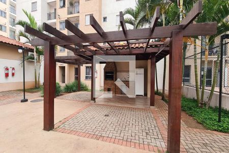 Apartamento para alugar com 48m², 2 quartos e 1 vaga Apartamento para alugar com 48m², 2 quartos e 1 vagaÁrea comum - Churrasqueira