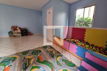 Apartamento para alugar com 48m², 2 quartos e 1 vaga Apartamento para alugar com 48m², 2 quartos e 1 vagaÁrea comum - Brinquedoteca