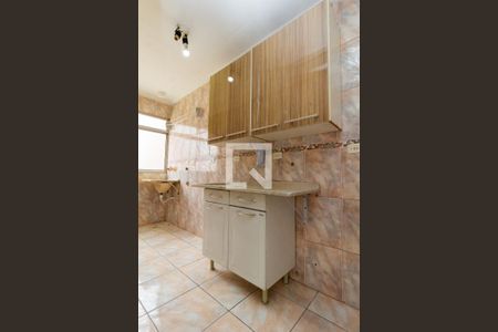 Apartamento para alugar com 55m², 2 quartos e 1 vaga Apartamento para alugar com 55m², 2 quartos e 1 vagaCozinha e Área de Serviço